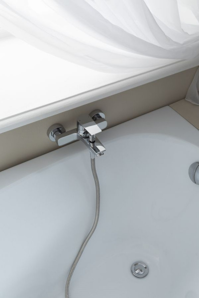 Смеситель для ванны с душем Aquanet Static AF330-20C